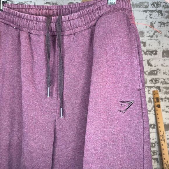 Gymshark | women maroon jogger sweat pants - Picture 11 of 11